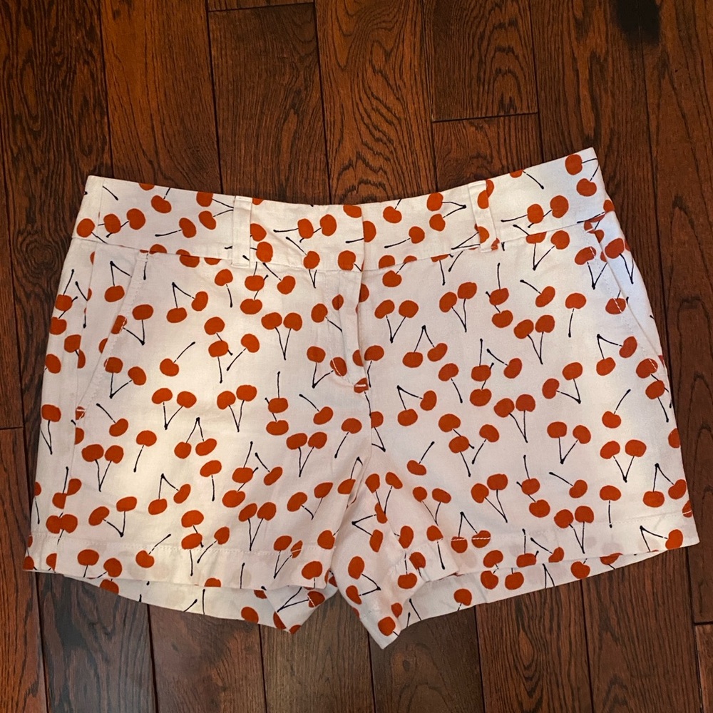 LOFT Women’s Cherry Print Shorts Size 2